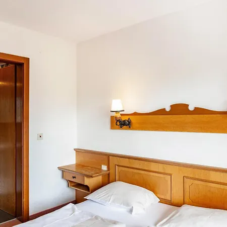 Haus Excelsior 26/27 Apartman *